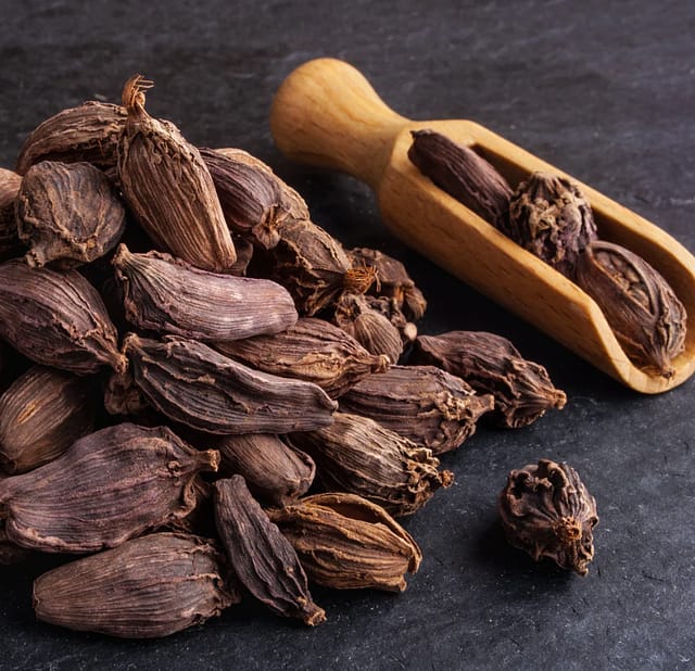 black cardamom from Vietnam