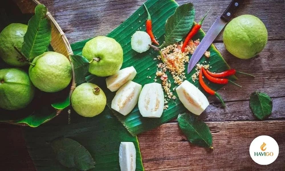 Fresh tropical Vietnamese Guava – perfect for juices and desserts